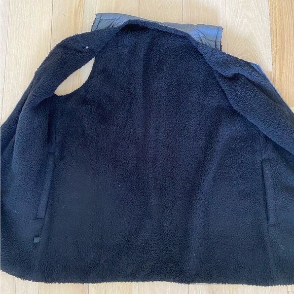 Reversible lululemon vest size small - Picture 3 of 3